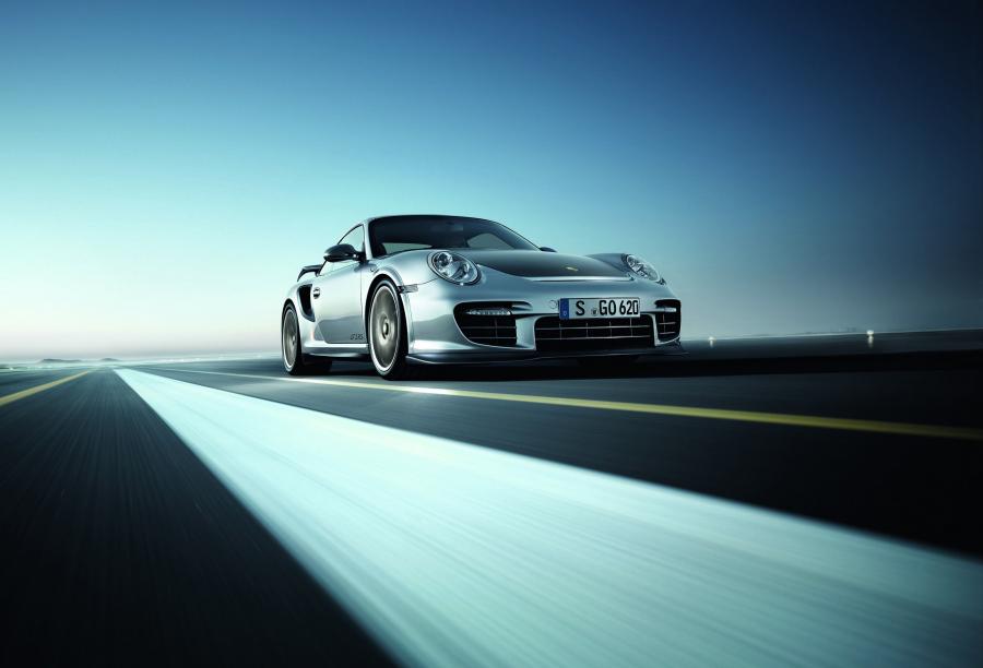  Porsche 911 GT2 RS 2010 года  (фото 10 из 12)